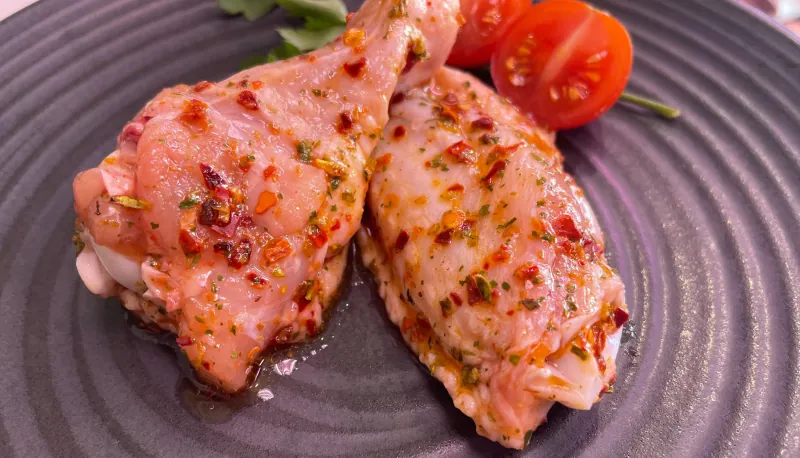 Alitas de pollo adobadas
